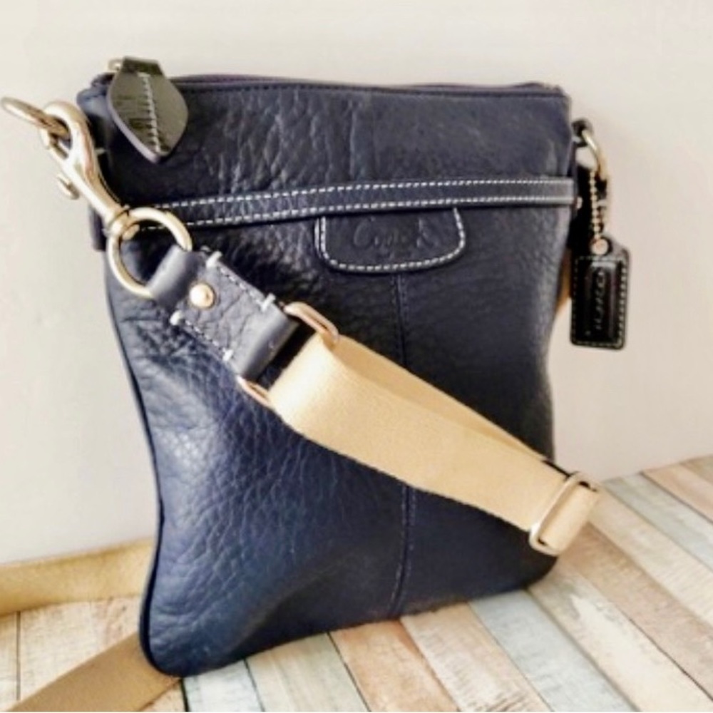 COACH 42206 PENELOPE NAVY PEBBLED LEATHER CROSSBODY - Picture 2 of 11